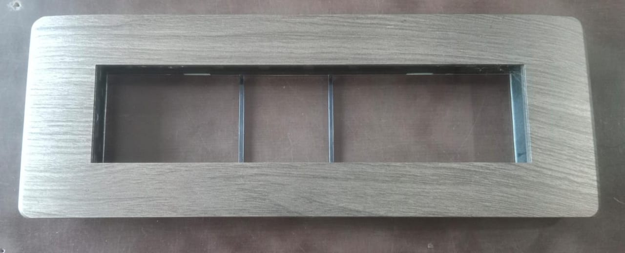 LEO L3 8M Horizontal Mahogany Wood Plate