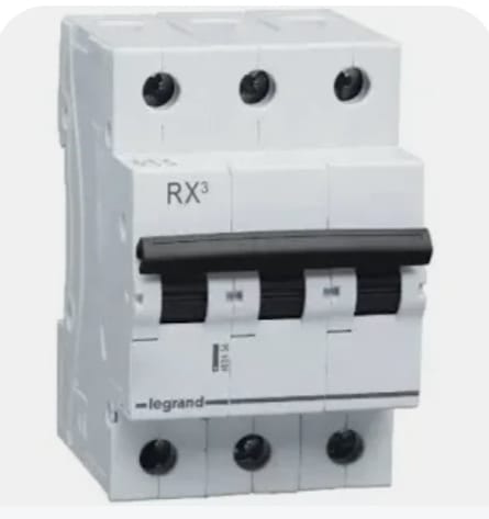 RX3 TRIPLE POLE MCB [10AMP]